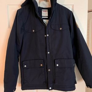 FjallRaven Mens Navy Sherpa lined Greenland Winter Jacket Size S